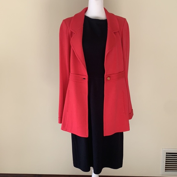 St. John Collection Jacket. NWT. Size 8. Lipstick Pink - Picture 9 of 9